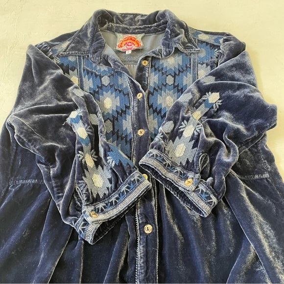 Johnny Was Nomi Smock Velvet Shirt, Blue Women's Size S - Picture 11 of 11